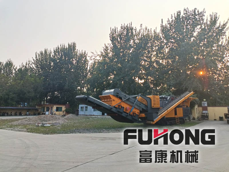 移動建筑垃圾破碎機(jī) 移動建筑垃圾破碎機(jī)